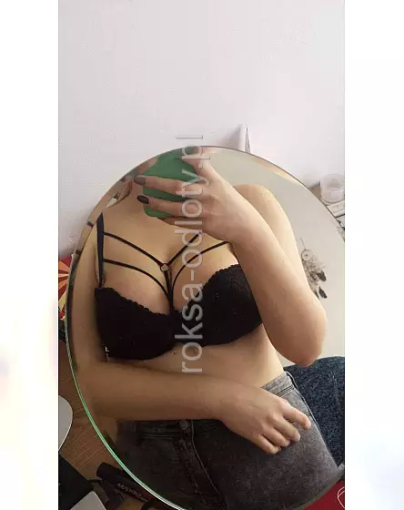 Ciasna suczka 