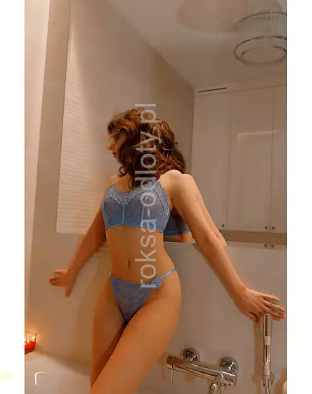 Amina-Blissful massage 
