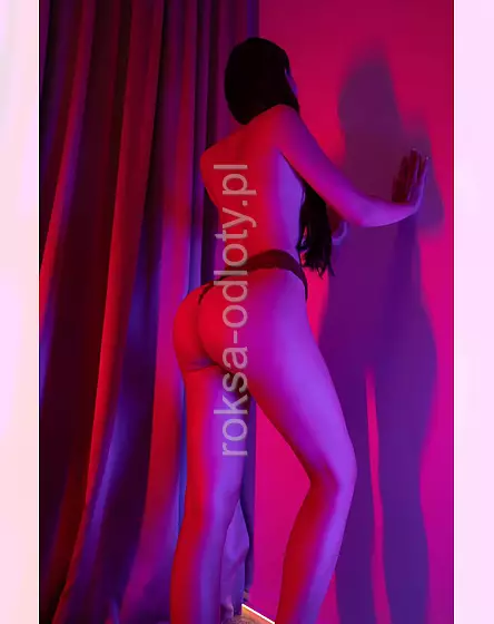 Mila -Cosmos Massage