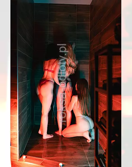 Stella -Blissful Massage