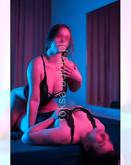 Daria -Cosmos Massage