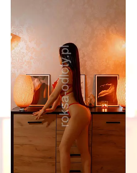 Damelia -Blissful Massage