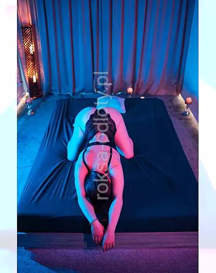 Chanel -Cosmos Massage